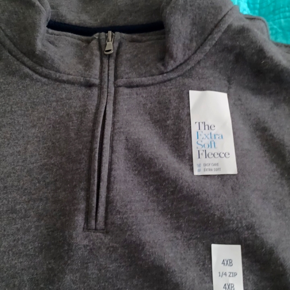 Half zip medium weight sweat shirt